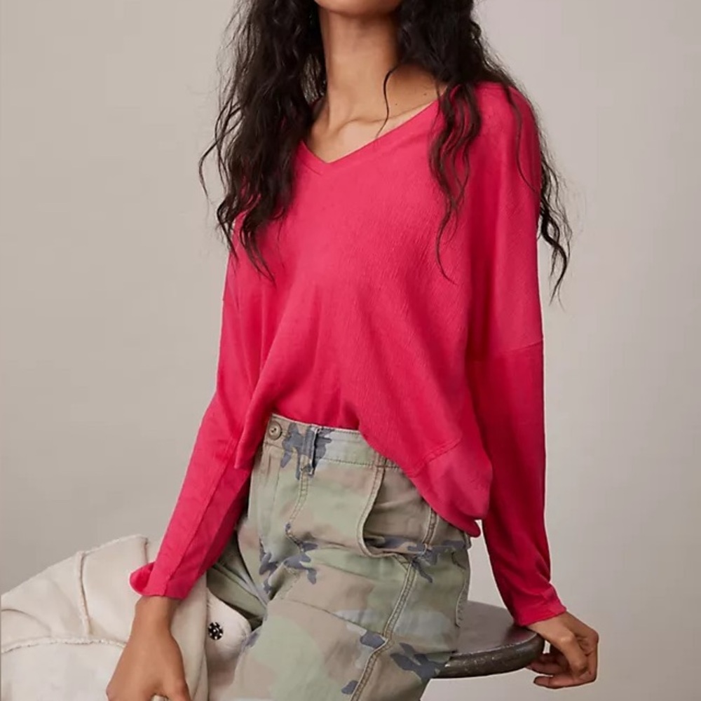 Anthropologie Dina V-Neck Too in pink